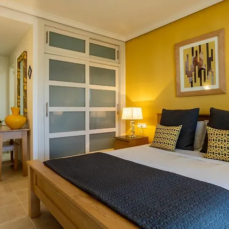 Apartment Haven - Large Sunny In El Balcon Puerto de Santiago (Tenerife)